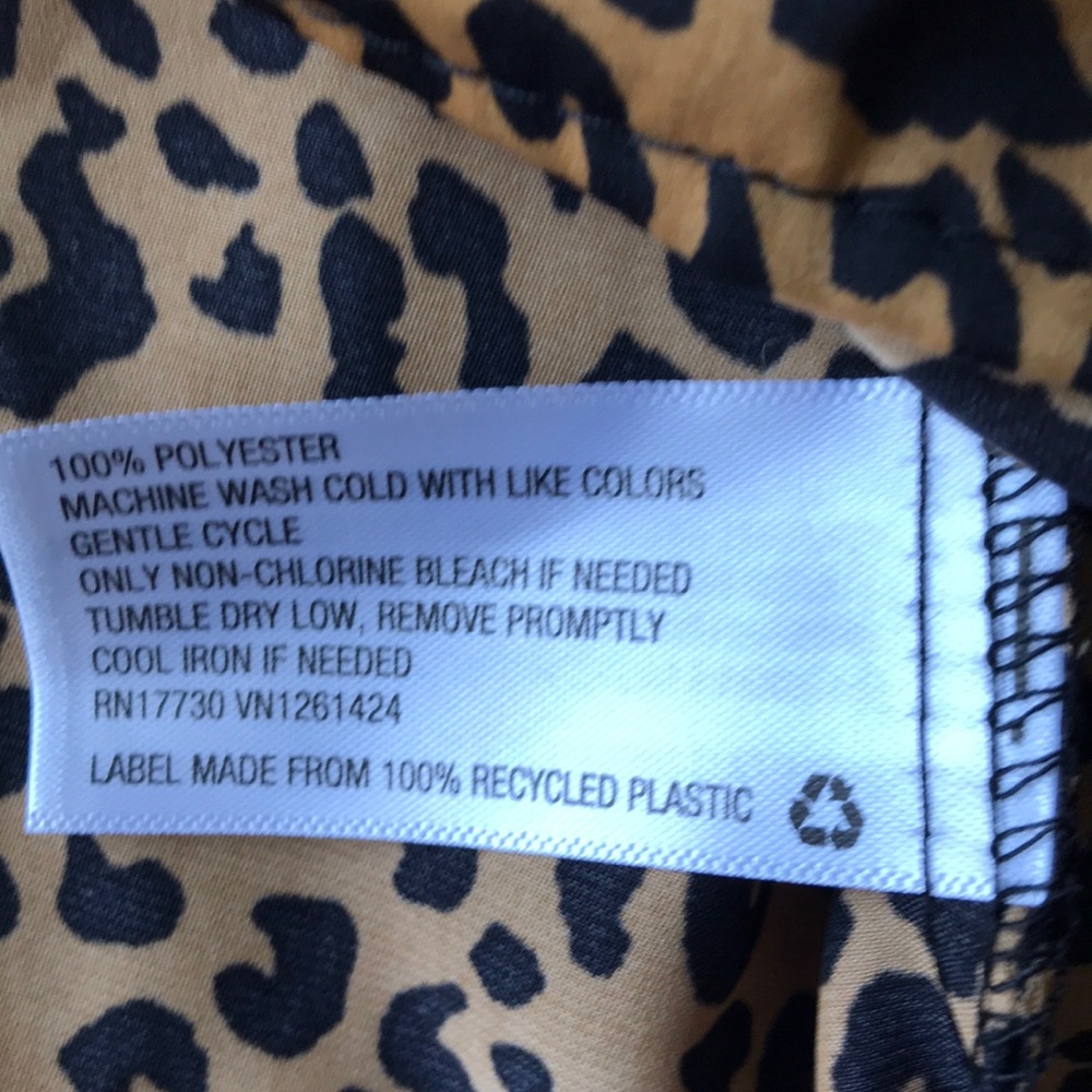 ☀️NWT Crop Tank, Size L - Picture 5 of 5